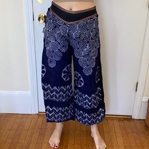 Wide leg pants